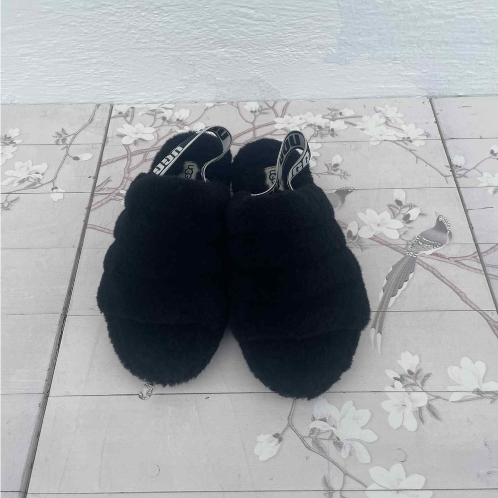 UGG Black Shearling Interior